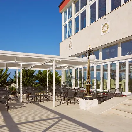 Taliana Beach Residence 4* Elenite