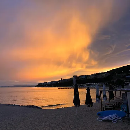Hotel apartamentowy Hotel Amore Beach 4*