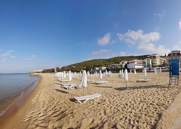 Hotel apartamentowy Hotel Amore Beach 4*