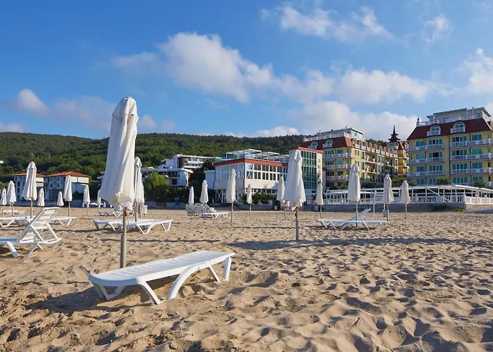 Hotel Amore Beach Hotel apartamentowy 4*