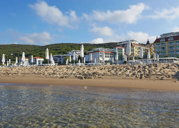 Hotel apartamentowy Hotel Amore Beach 4*