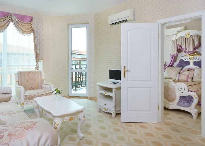 Hotel Amore Beach 4* Elenite